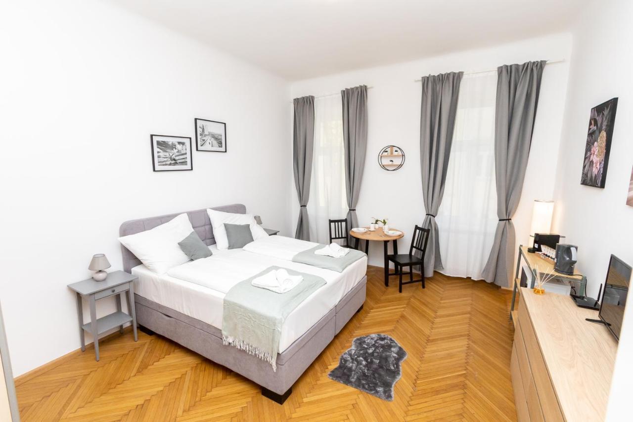 The Place, In The 7Th District Of Vienna Exterior photo